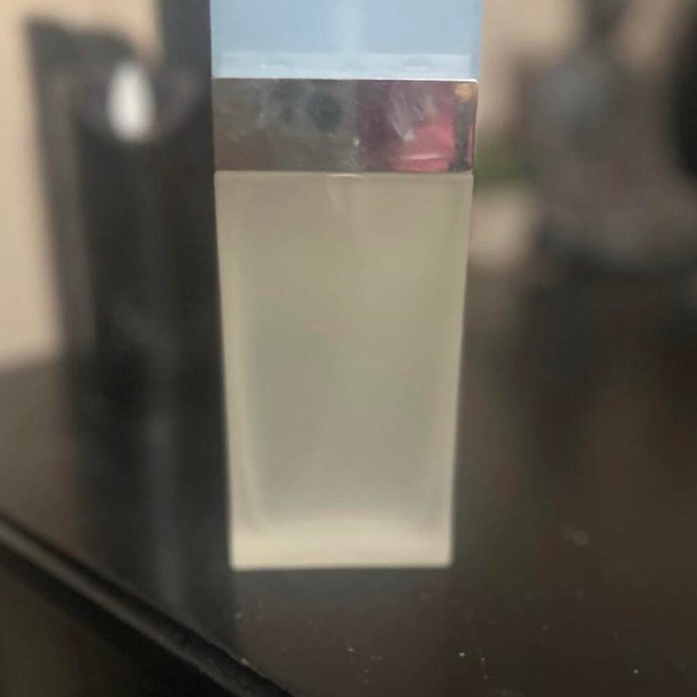 **Authentic** Dolce & Gabbana Light Blue Perfume - Picture 2 of 4